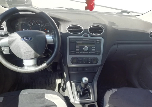 Ford Focus cena 4500 przebieg: 316000, rok produkcji 2005 z Oświęcim małe 11